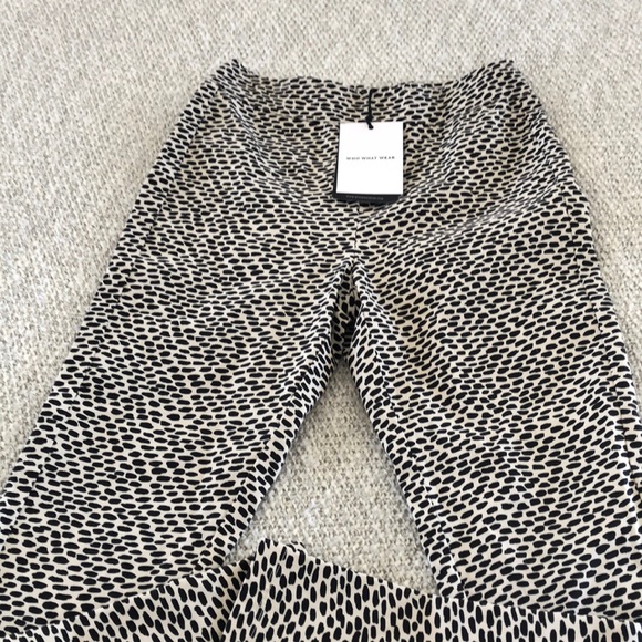 Size 4 Animal Spot Legging/Pants (never been worn) - Picture 4 of 6